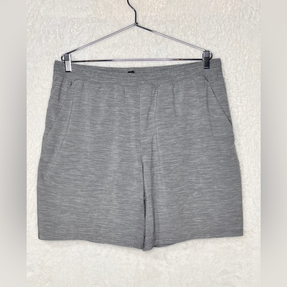 Lululemon Athletica Grey and Silver XXL Apparel